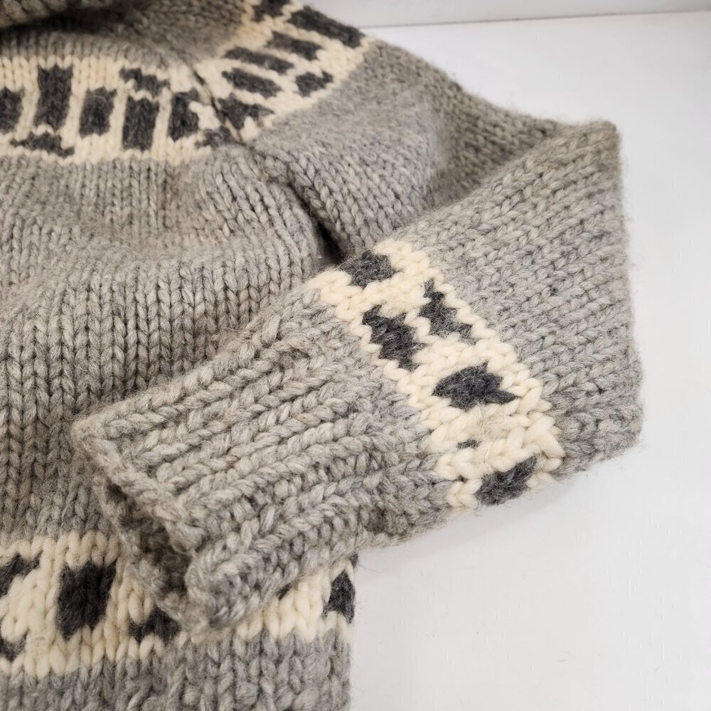 Canadian Hand Knit Cowl Neck Pullover Sweater Unisex Gray Warm Winter Handmade - Picture 10 of 15
